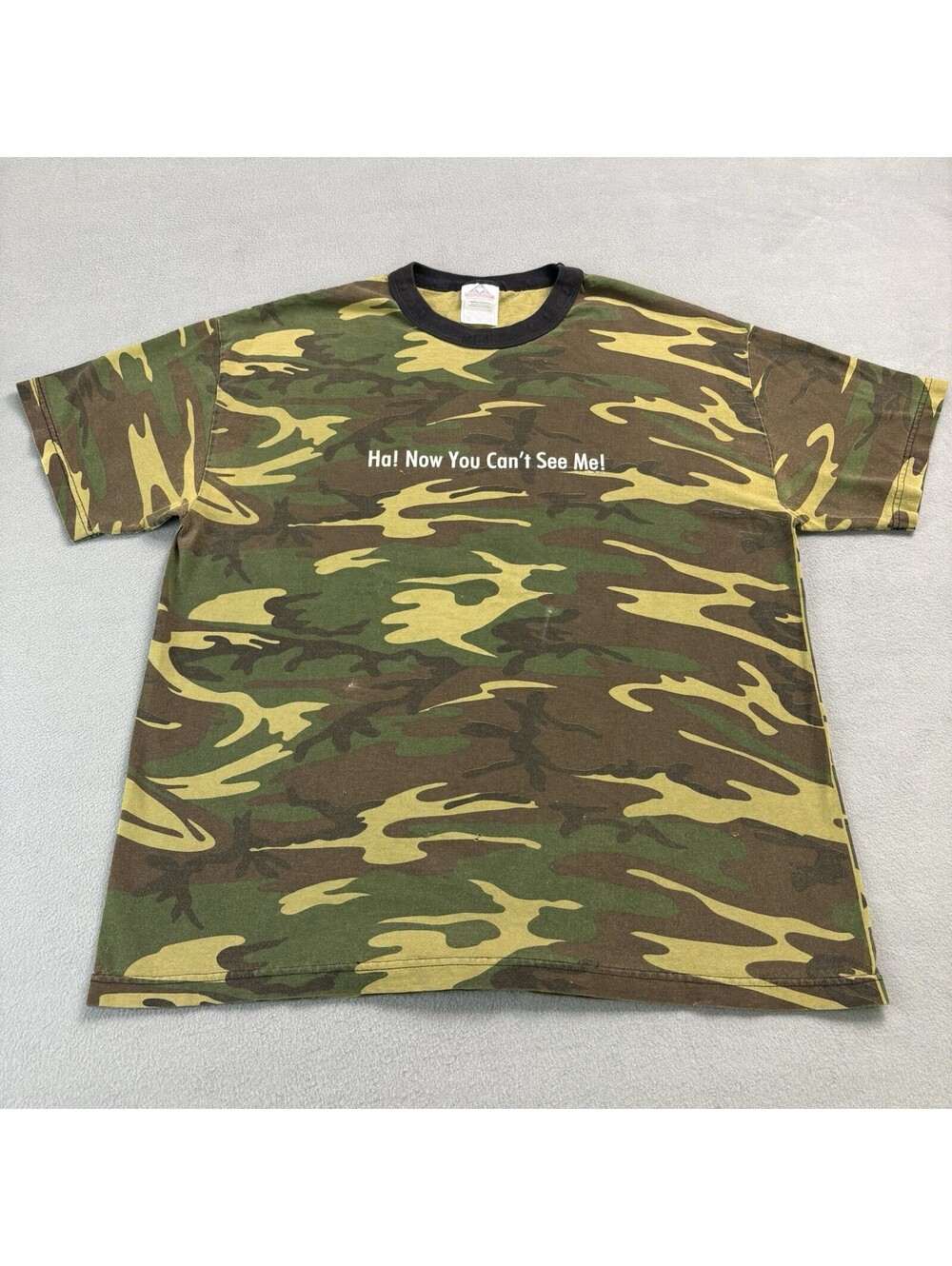 Vintage Ha Now You Can’t See Me Camo T Shirt Size XL